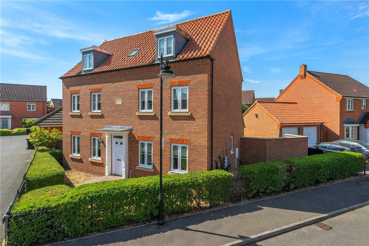Poppy Place, Bourne, PE10, photo 13