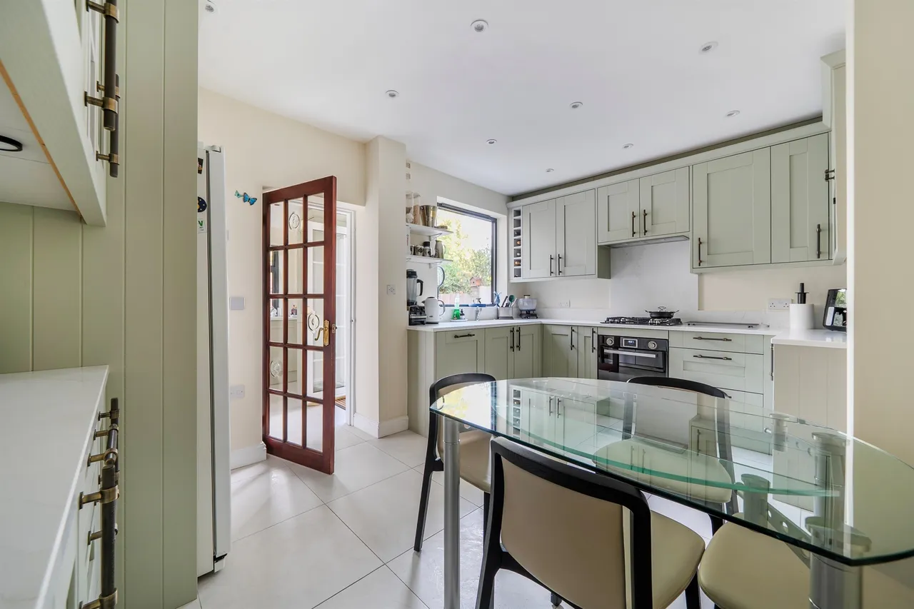 Parsonage Lane, Enfield, EN2, photo 6