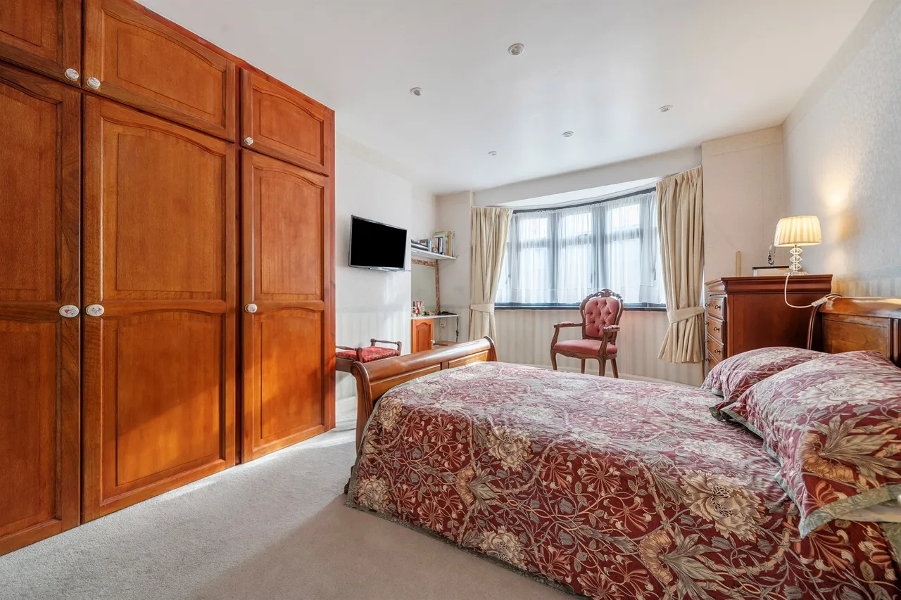 Parsonage Lane, Enfield, EN2, photo 11