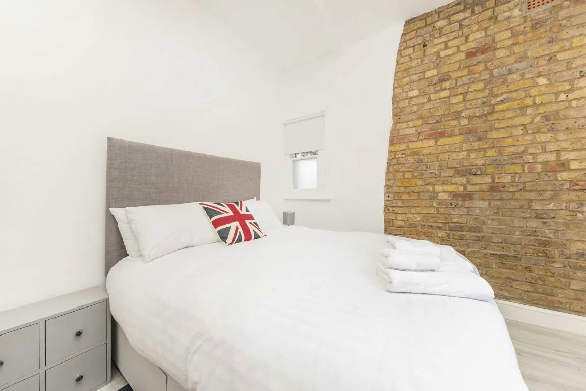 Thornton Avenue, SW2, photo 4