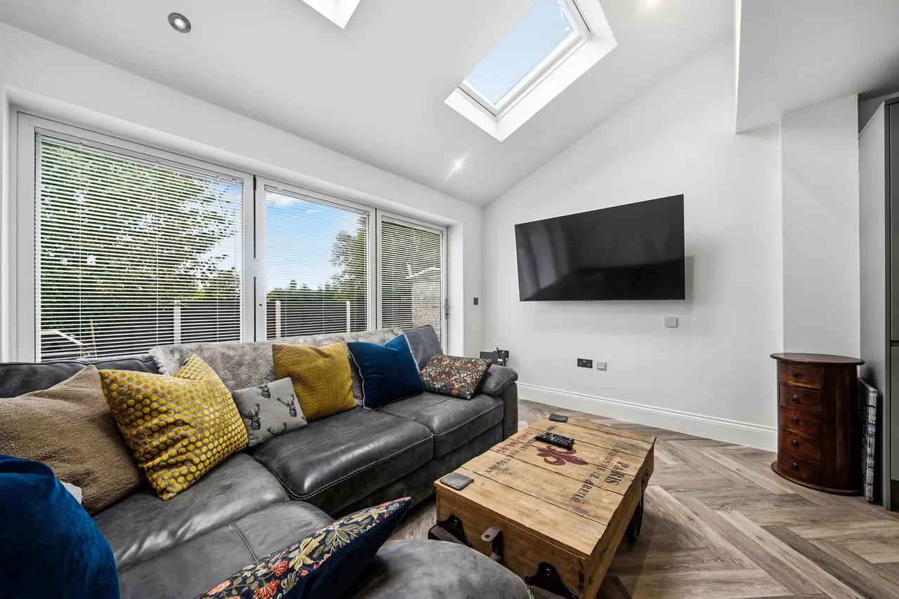 Dyneley Avenue, Burnley, BB10, photo 10