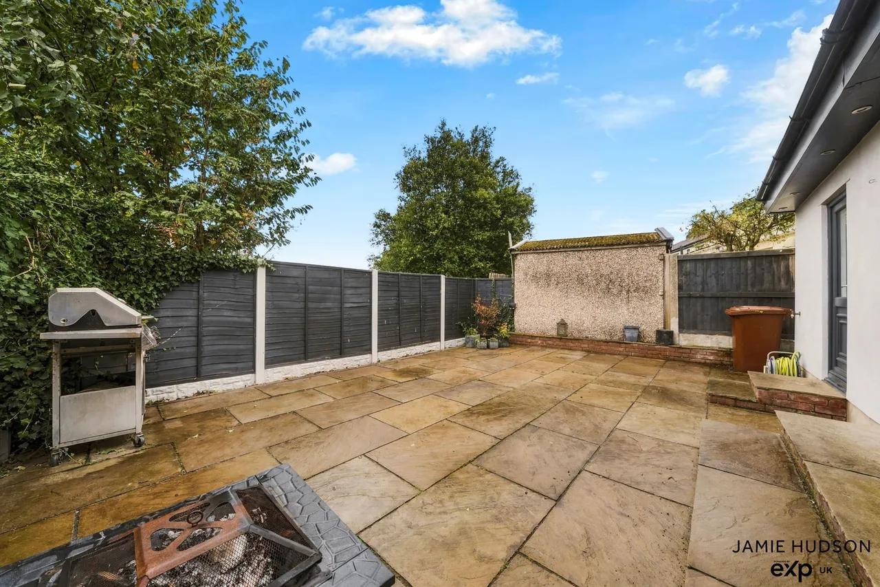 Dyneley Avenue, Burnley, BB10, photo 12