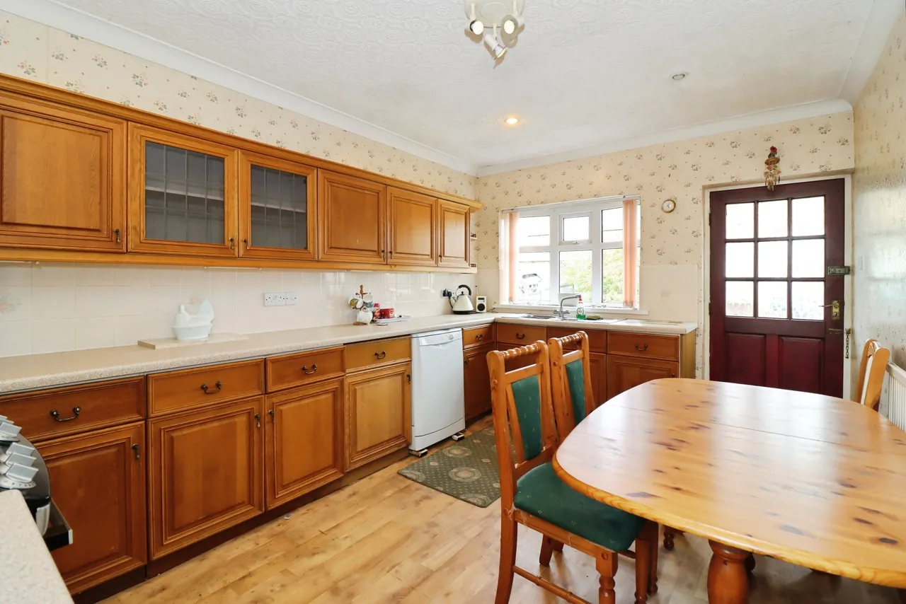 Pavilion Gardens, New Houghton, NG19, photo 2