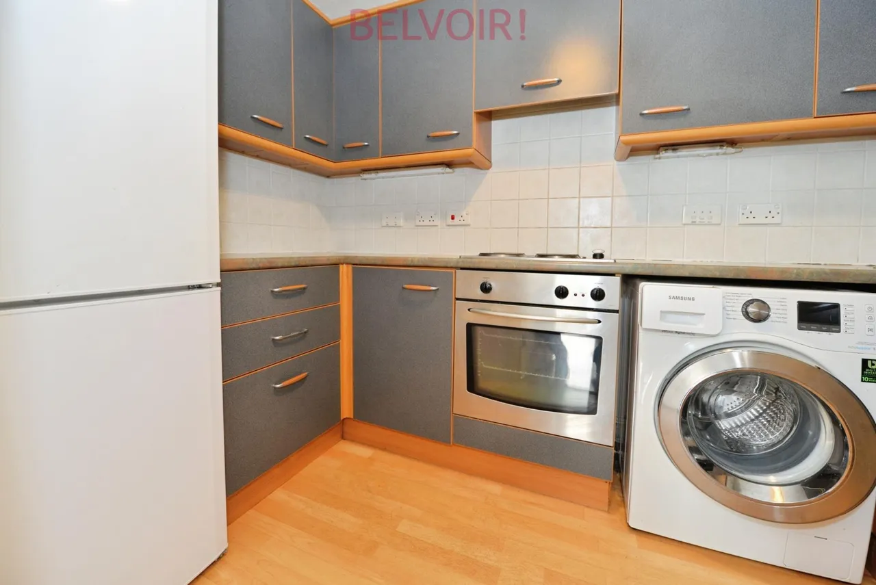 20 Archers Road, Southampton, SO15, photo 6
