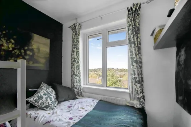 Orchard Road, Marlborough, SN8, photo 9