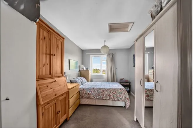 Orchard Road, Marlborough, SN8, photo 6