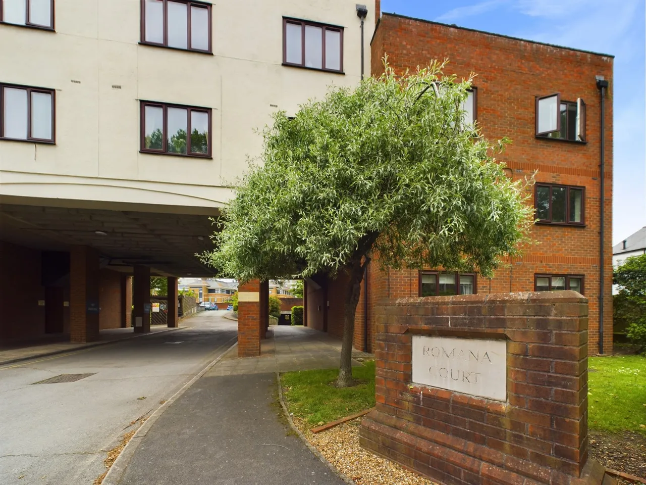 2 bed romana court, sidney road, staines-upon-thames,tw18 for sale, Sidney Road, Staines-upon-Thames