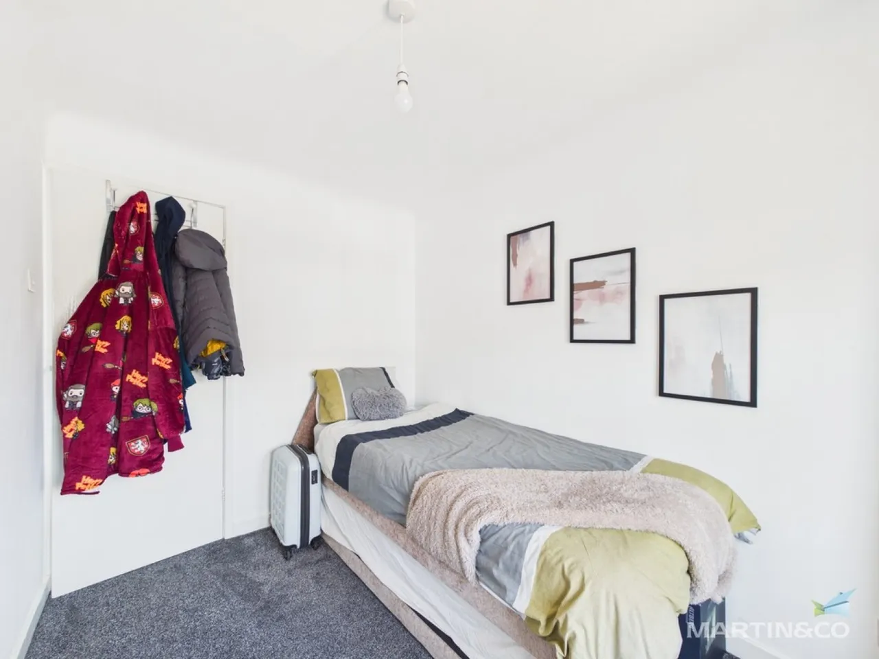 Holmlands Dr, Prenton, Wirral, photo 11