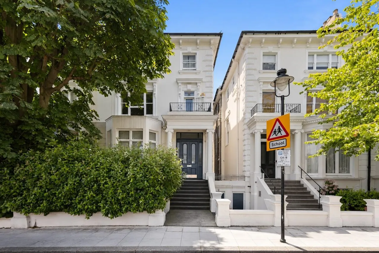 Belsize Square Belsize Park, London NW3 4HT, photo 5