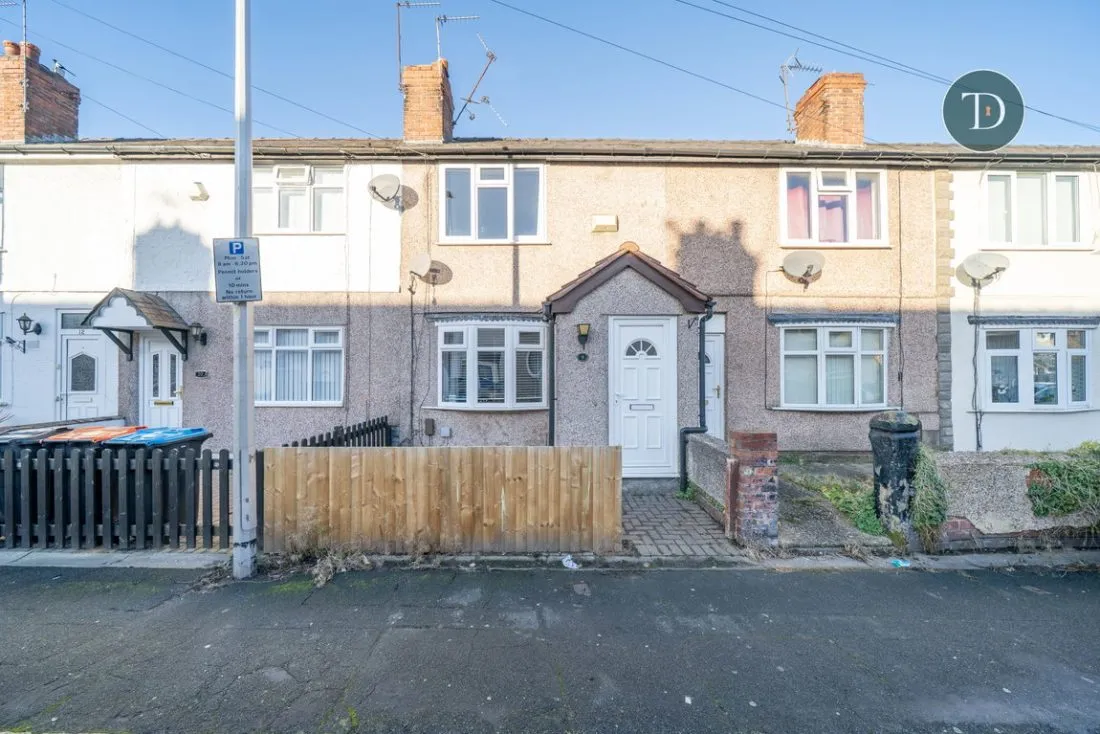 2 bed house for sale — Highfield Road, Ellesmere Port, CH65 8BL
