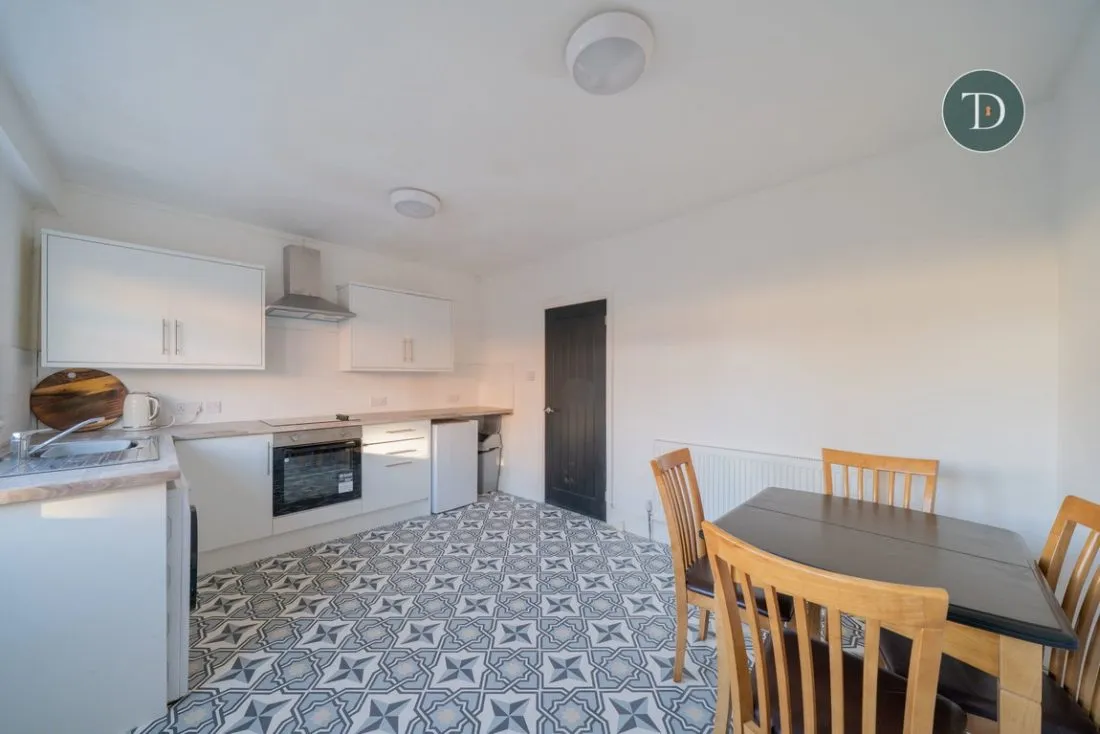 Highfield Road, Ellesmere Port, CH65 8BL, photo 9