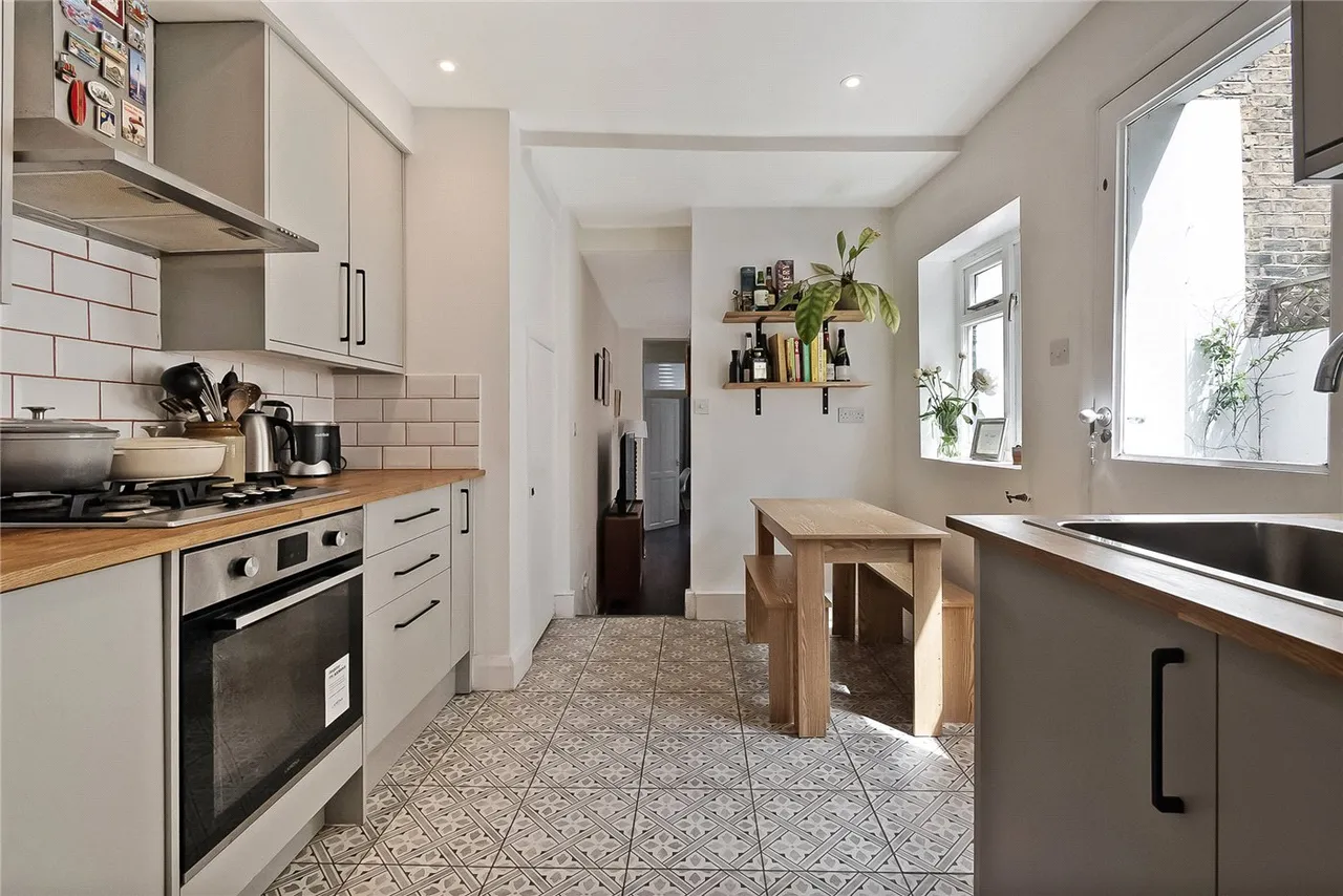 Ivanhoe Road, Camberwell, London, SE5, photo 8