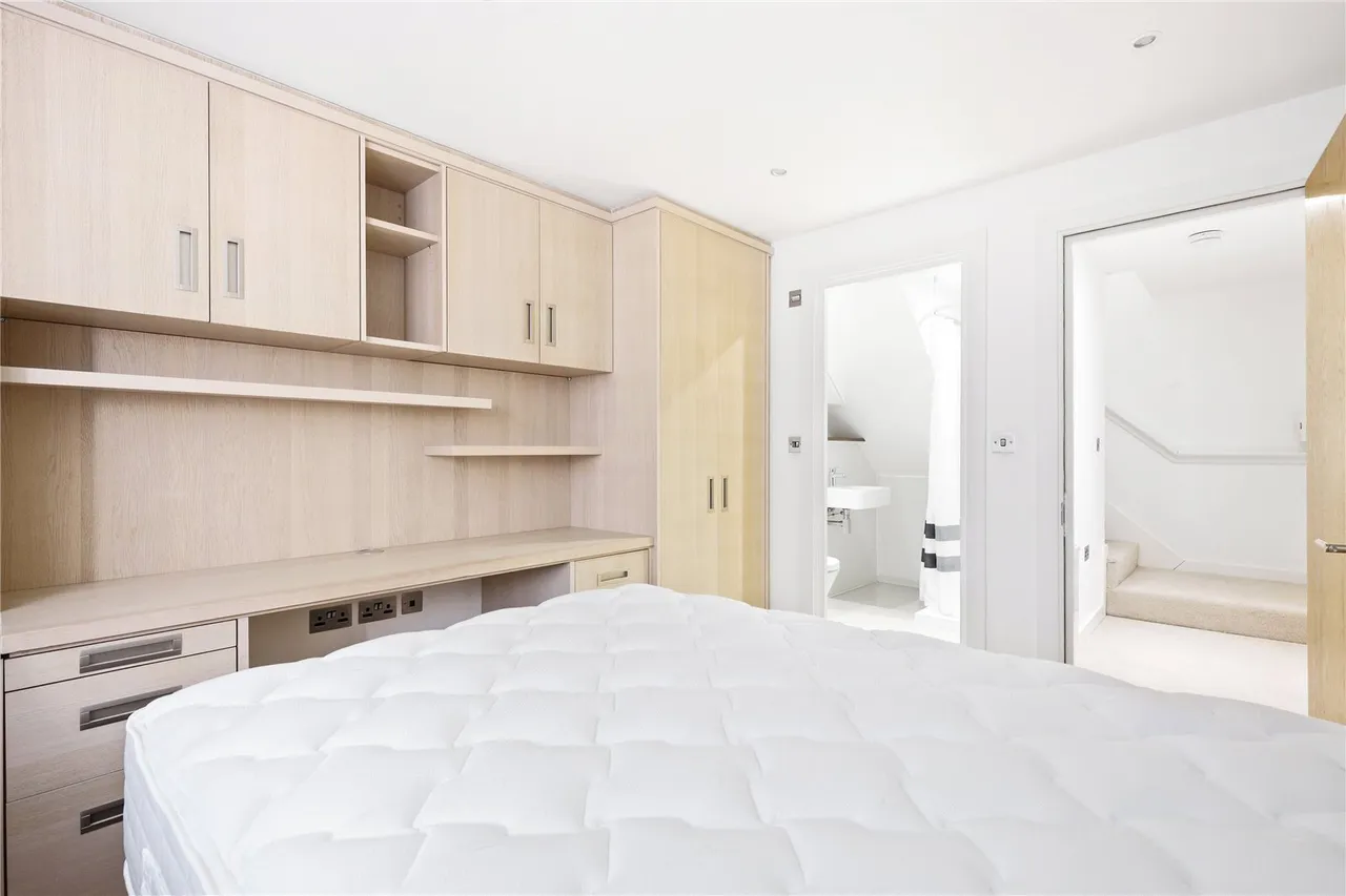 North Tenter Street, London, E1, photo 11