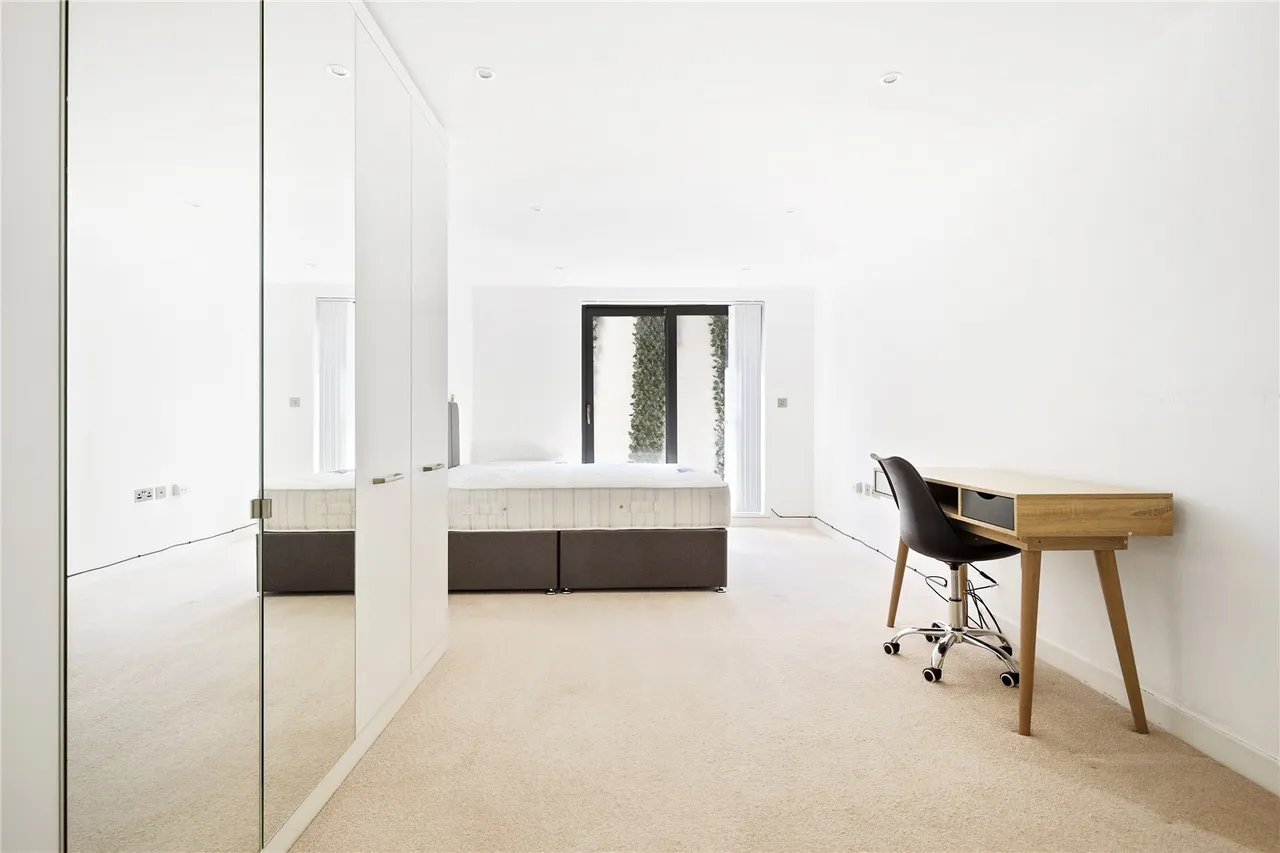 North Tenter Street, London, E1, photo 13