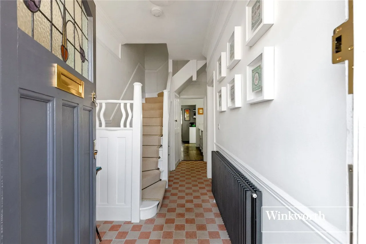 Queens Avenue, Finchley, N3, photo 2