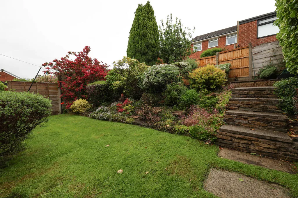 Stock Grove Milnrow, Rochdale OL16 3XB, photo 20