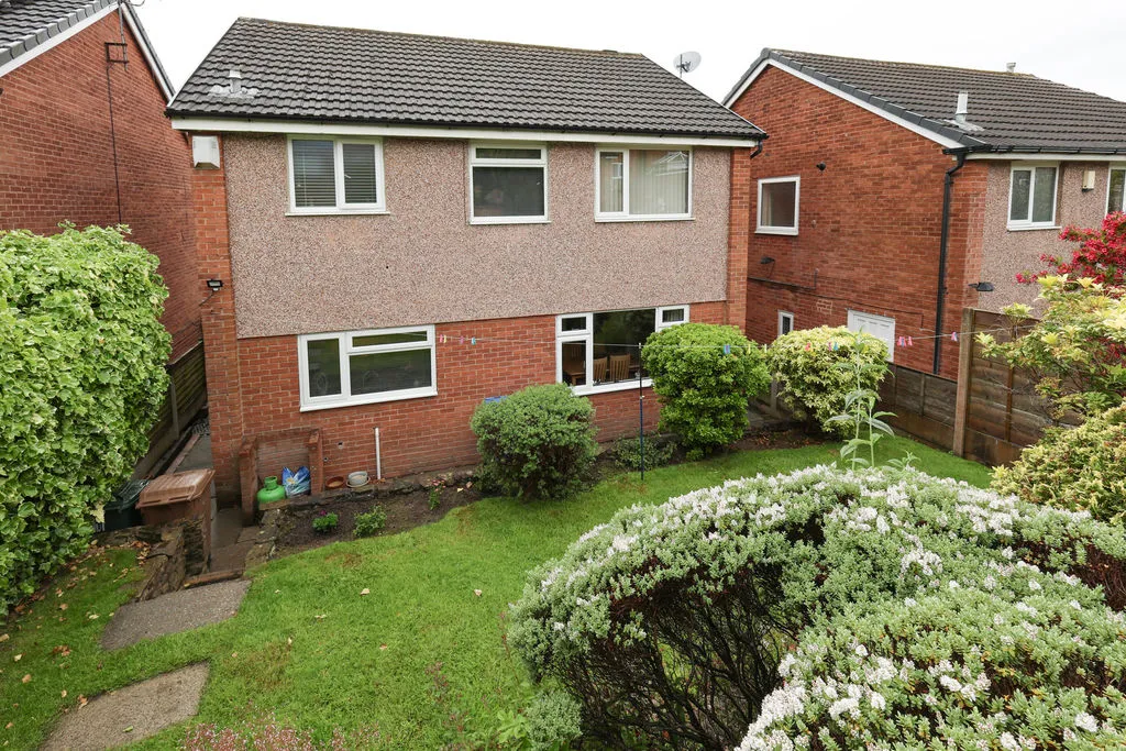 Stock Grove Milnrow, Rochdale OL16 3XB, photo 25