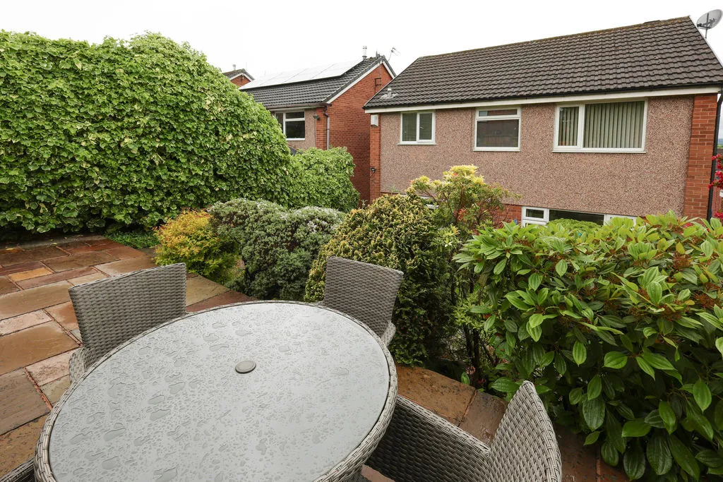 Stock Grove Milnrow, Rochdale OL16 3XB, photo 22