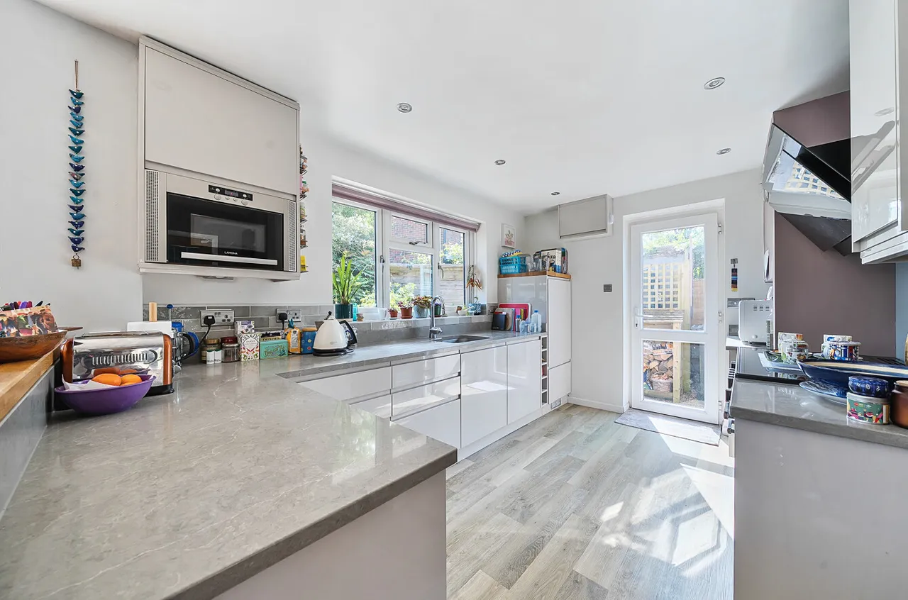 Church Road, Kings Somborne, SO20, photo 3