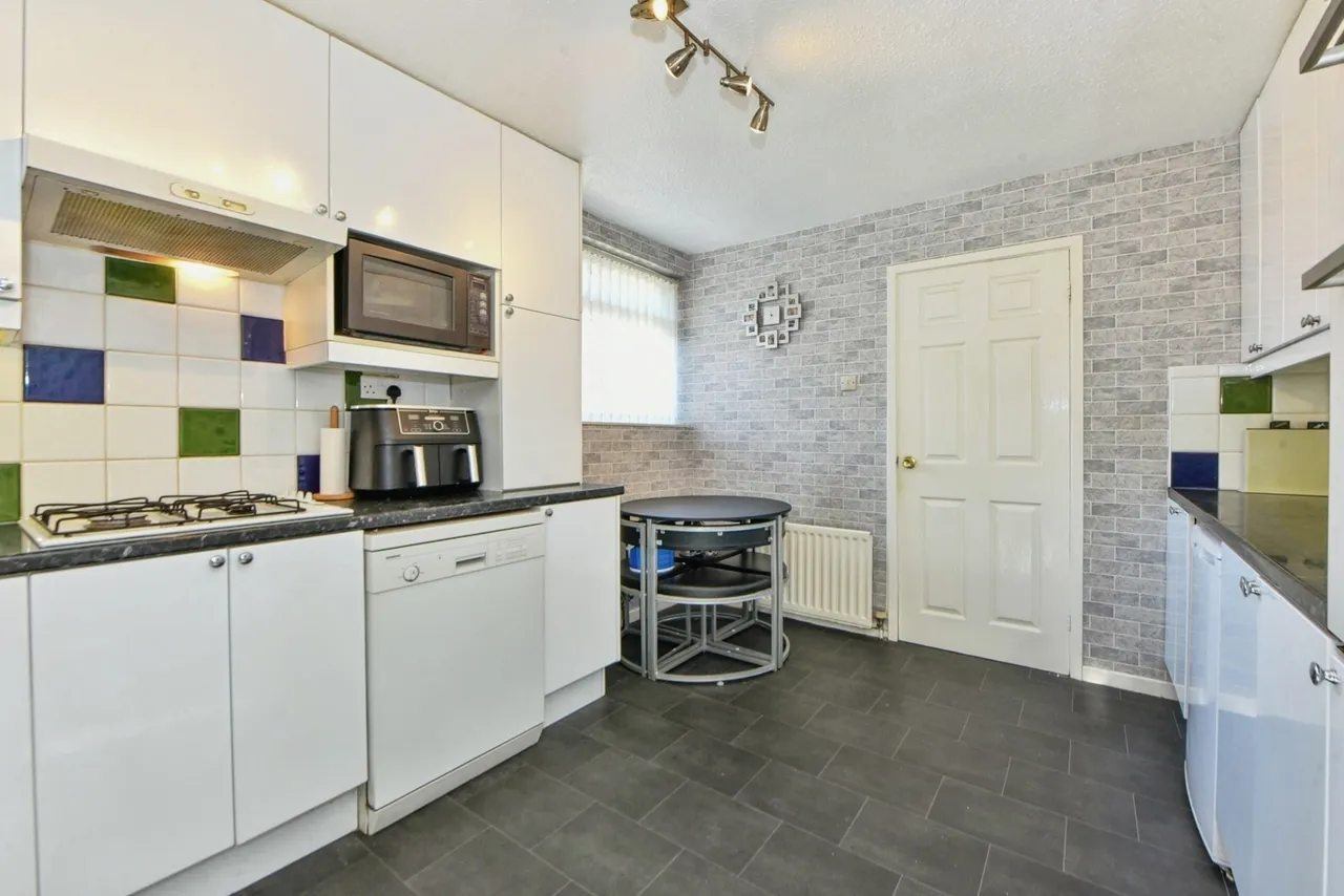 Ridge Crescent, Marple, Stockport, Greater Manchester, SK6, photo 10