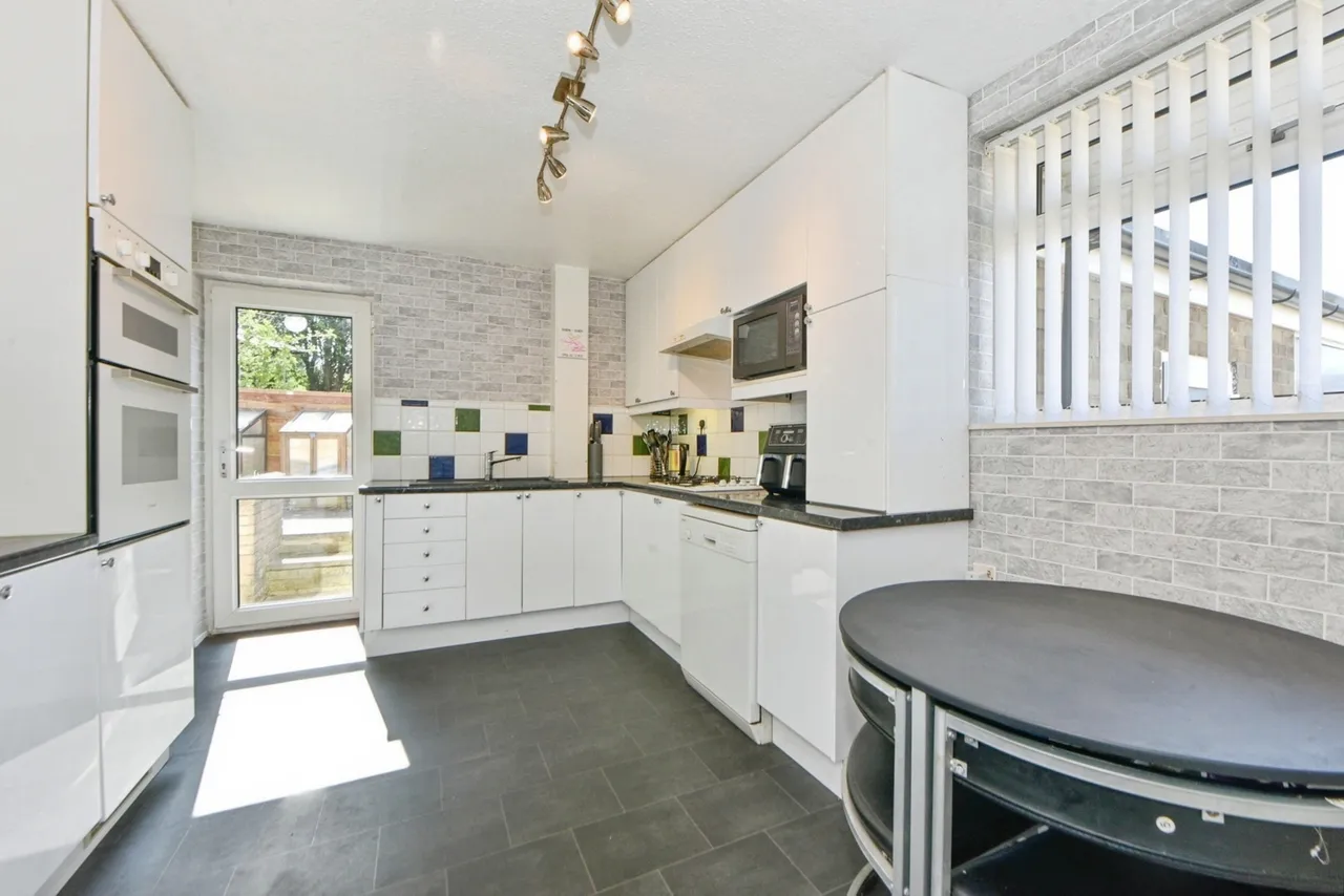 Ridge Crescent, Marple, Stockport, Greater Manchester, SK6, photo 8
