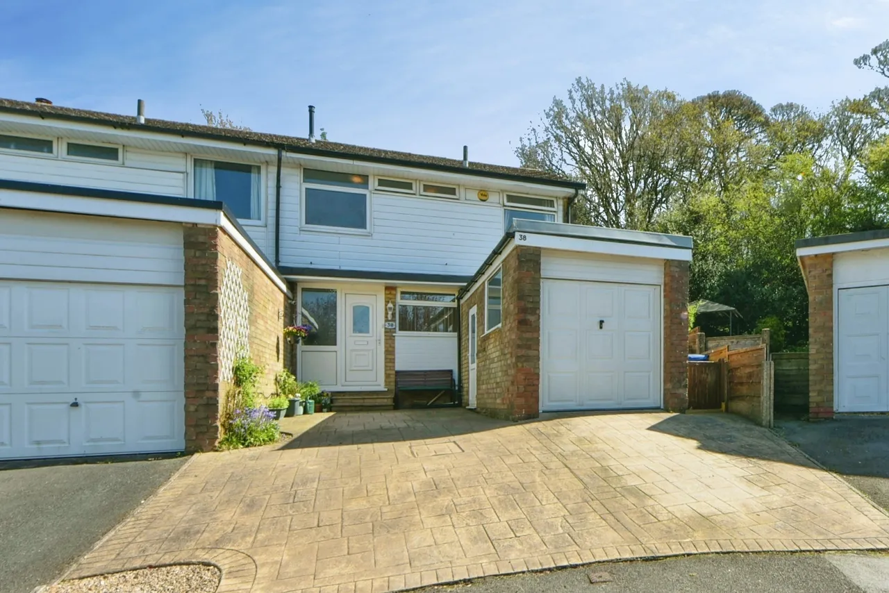 3 bed house for sale — Ridge Crescent, Marple, Stockport, Greater Manchester, SK6