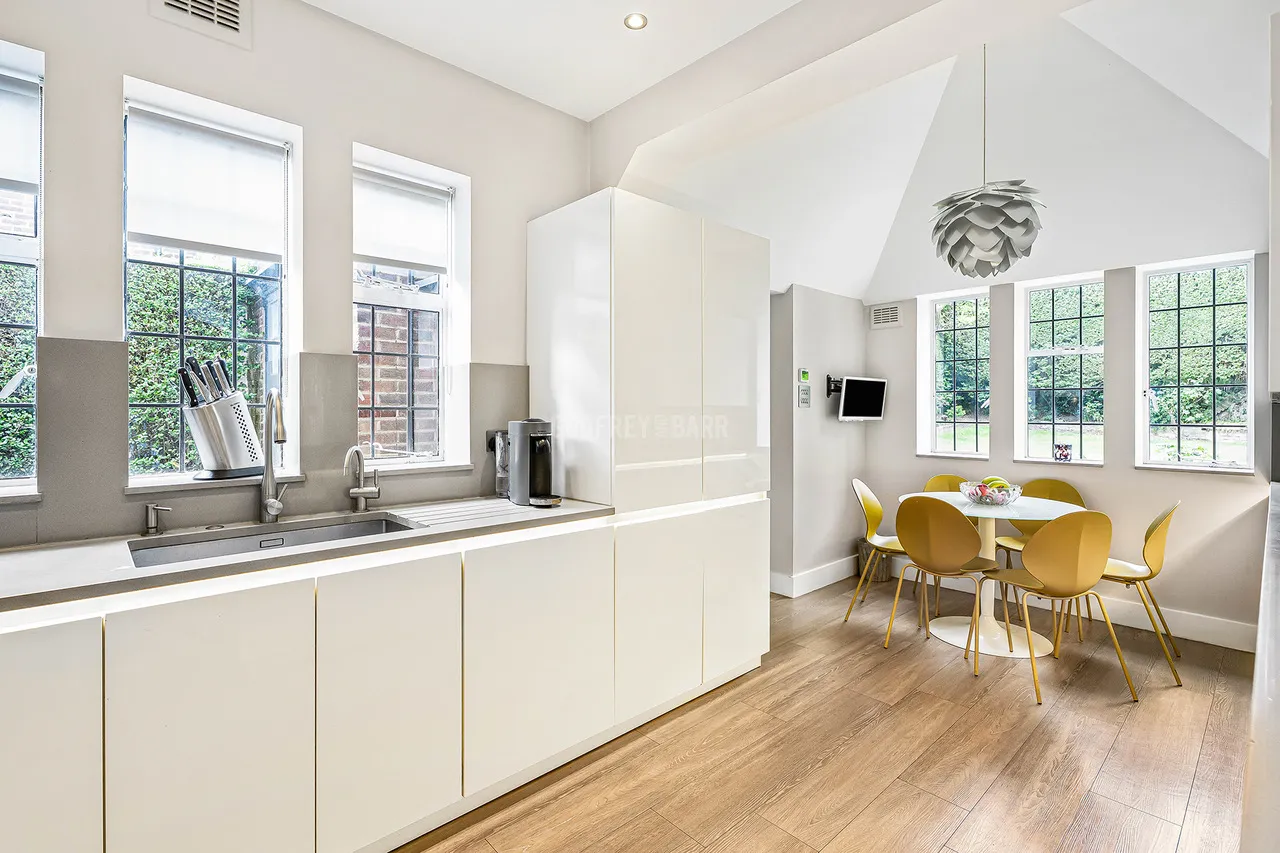 Vivian Way, Hampstead Garden Suburb, N2, photo 3