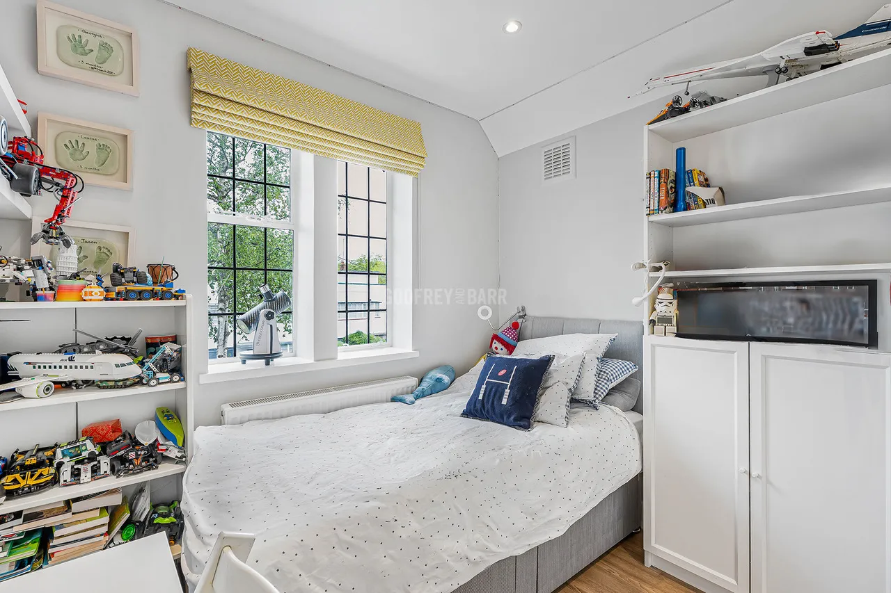 Vivian Way, Hampstead Garden Suburb, N2, photo 26