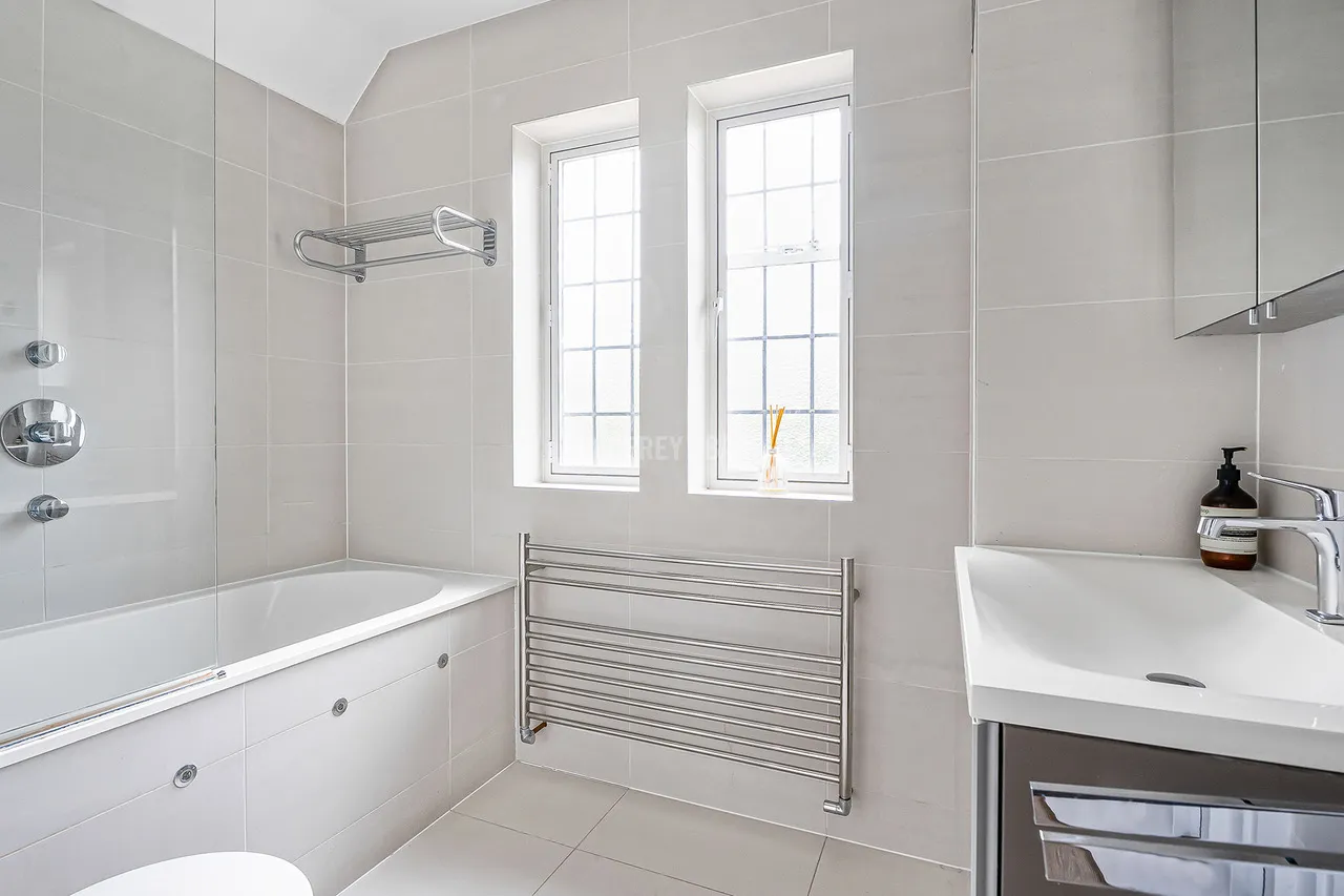 Vivian Way, Hampstead Garden Suburb, N2, photo 17