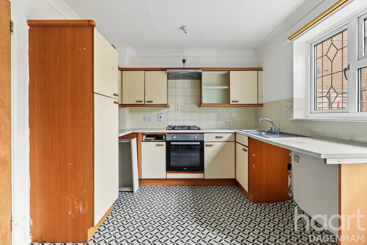 Wrights Close, Dagenham, RM10, photo 7