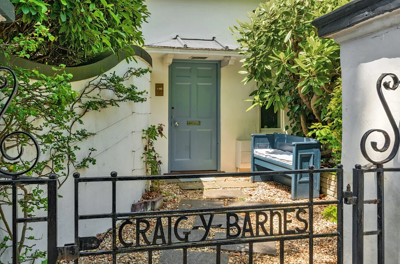3 bed property for sale — Craig Court, Salcombe Hill Road, Sidmouth, Devon, EX10