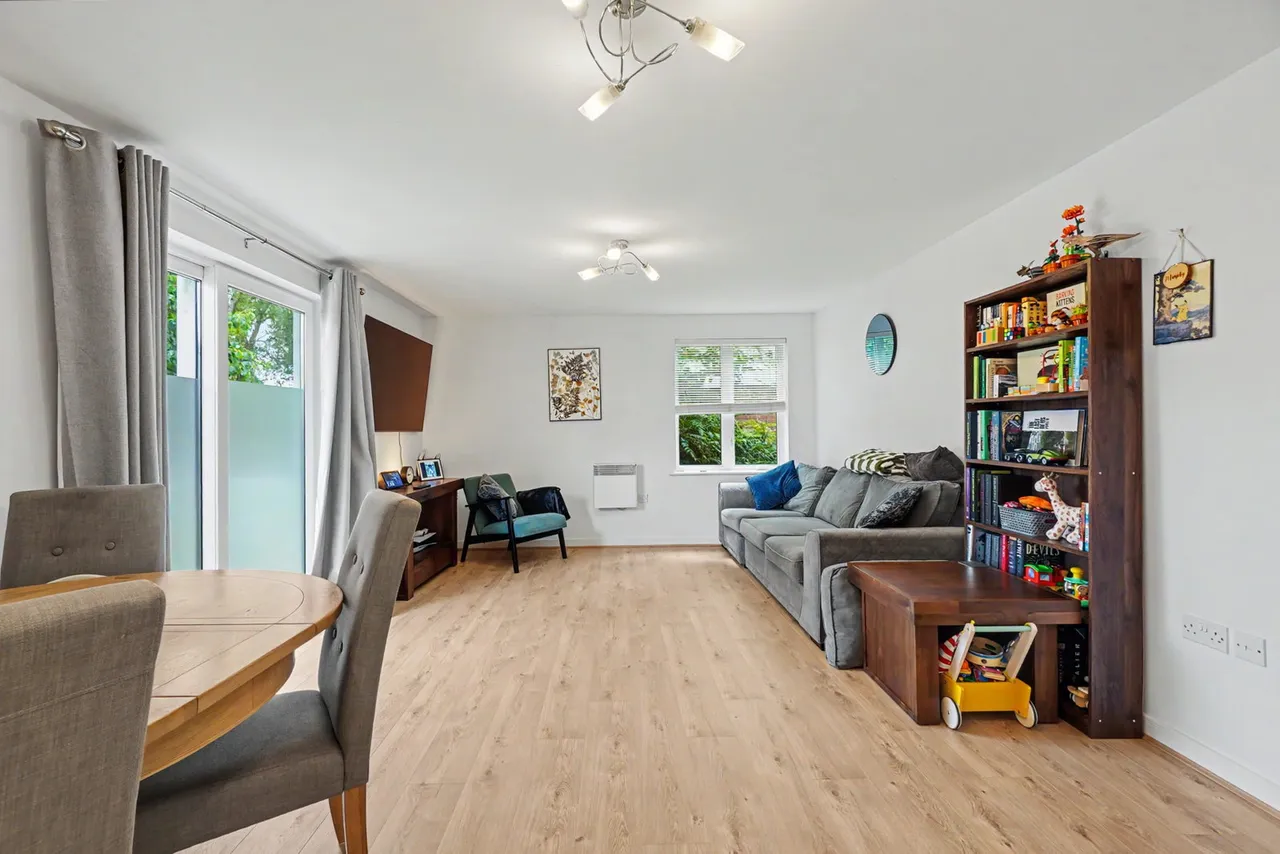 Poynder Drive, Snodland, ME6, photo 15