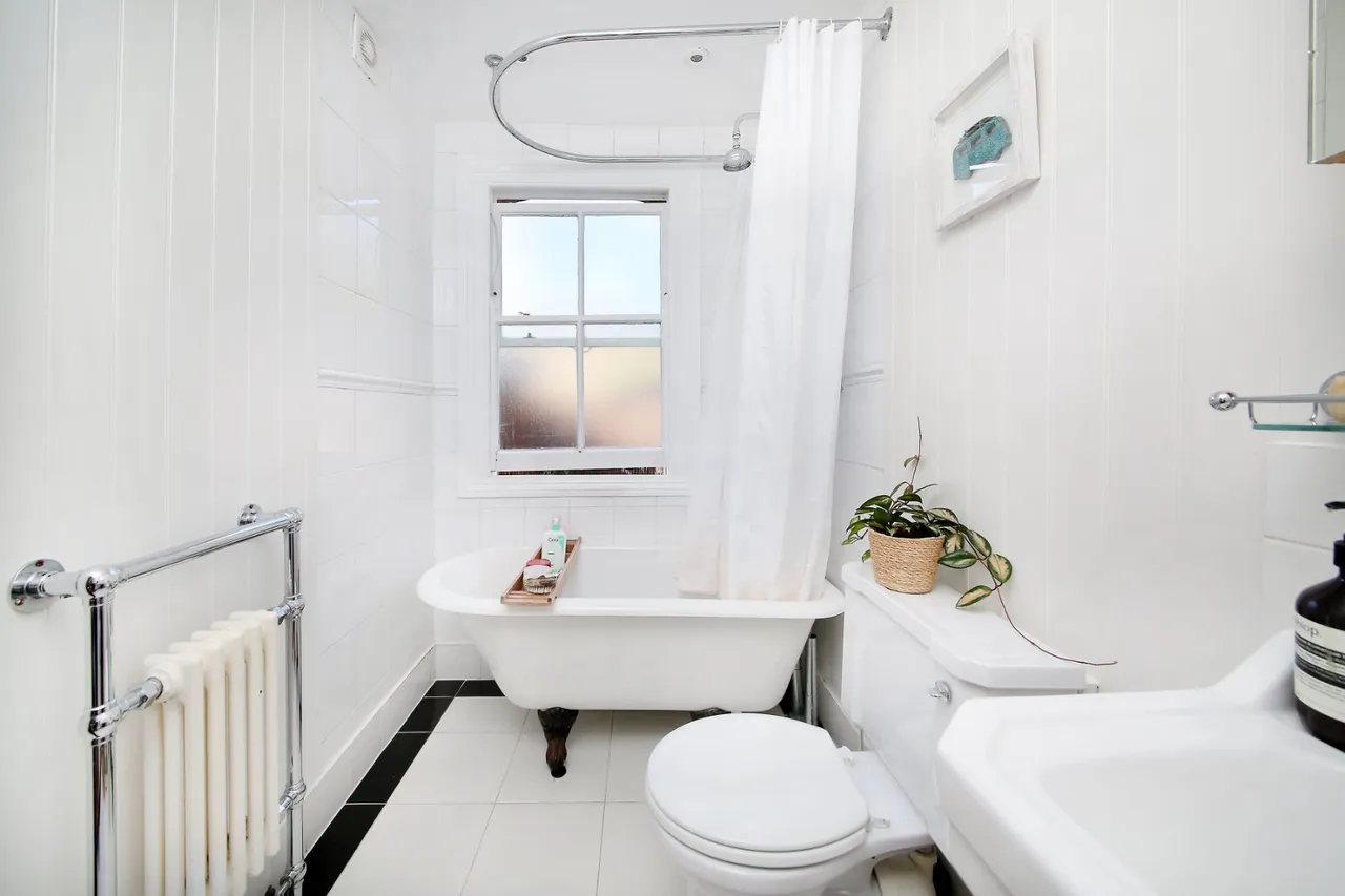 Cowley Road, Mortlake, SW14, photo 6