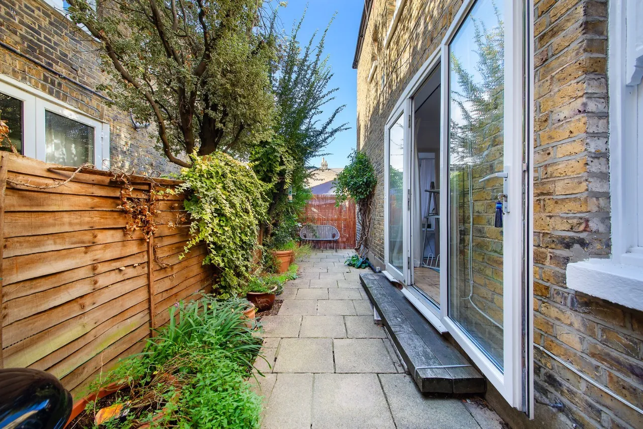 Cowley Road, Mortlake, SW14, photo 8