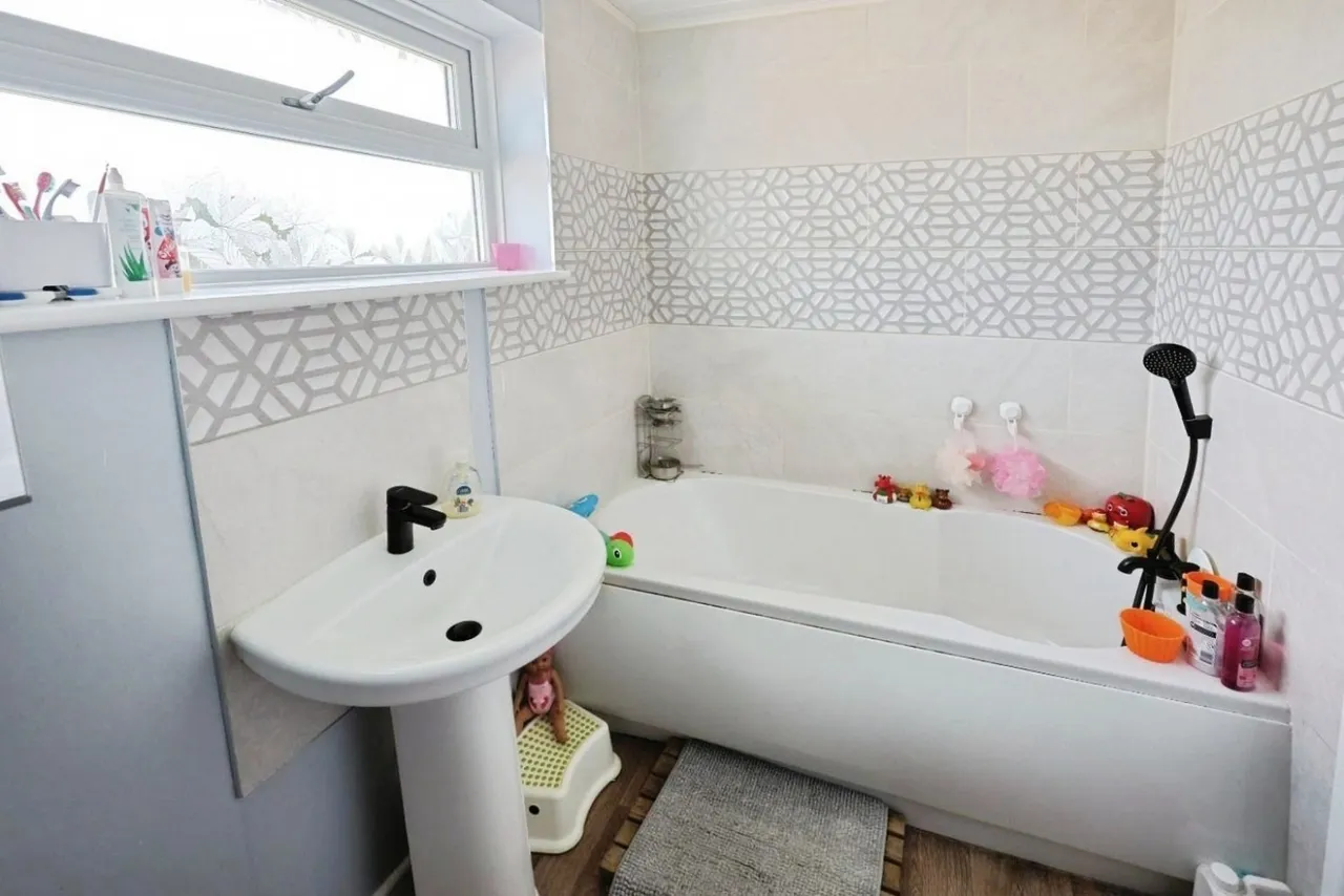 Ullswater Avenue, West Auckland, DL14, photo 13