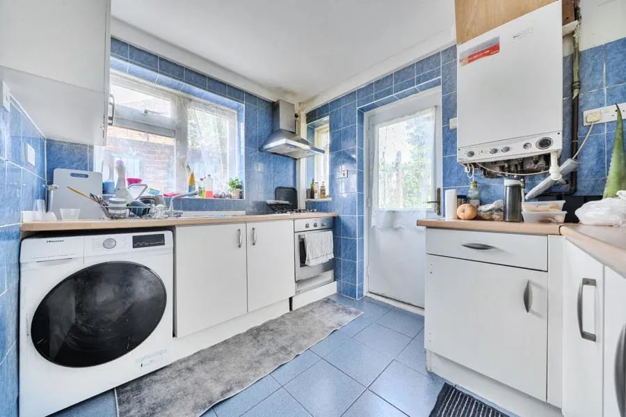 Everest Road, High Wycombe, HP13, photo 2