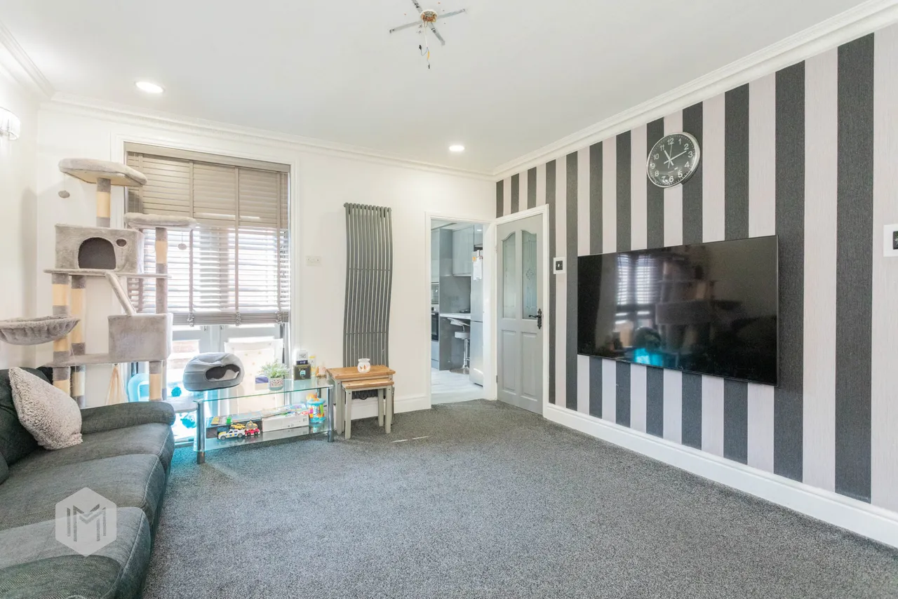 Hughes Street, Bolton, BL1 3HE, photo 5