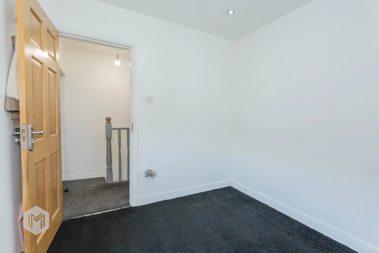 Hughes Street, Bolton, BL1 3HE, photo 22