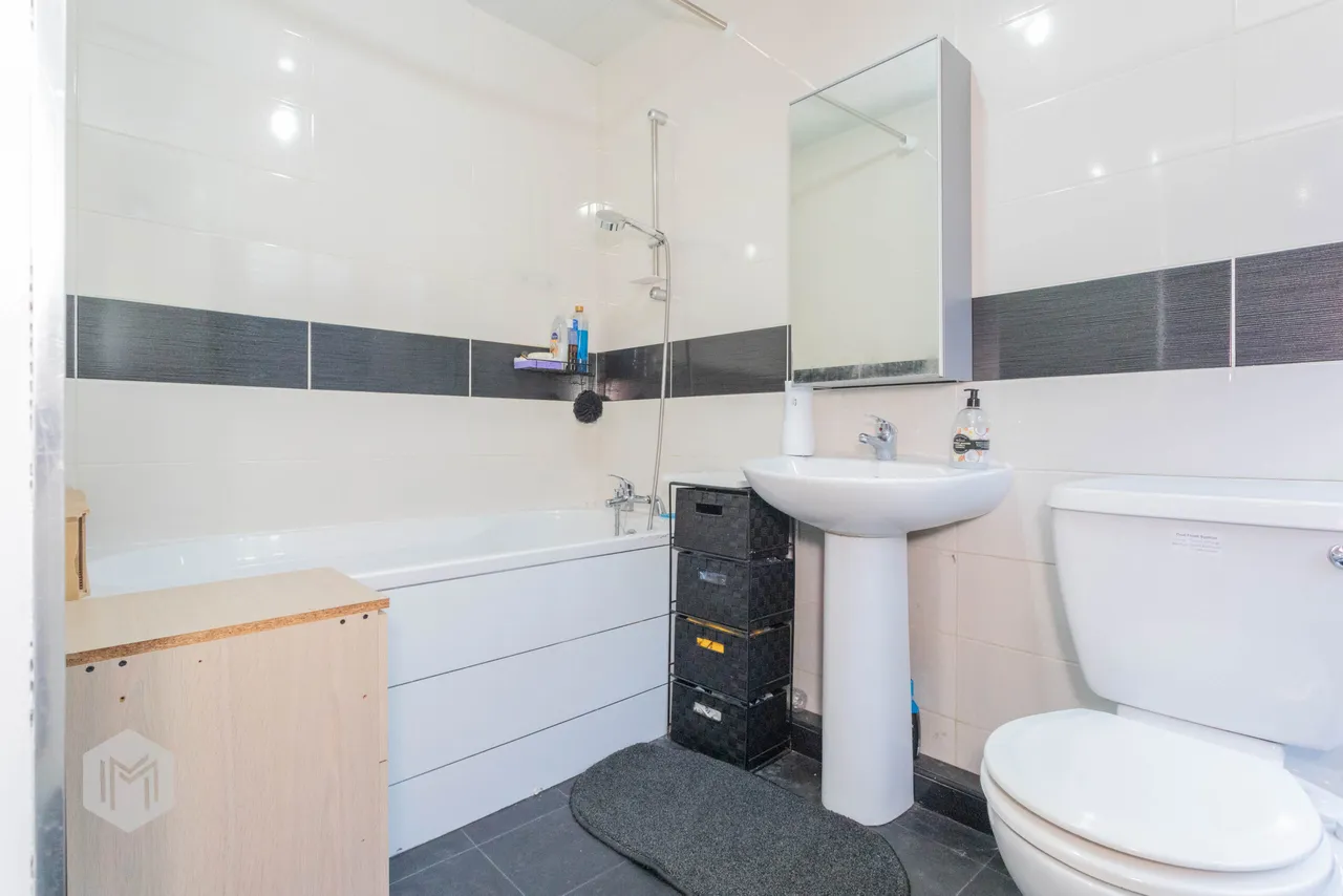 Hughes Street, Bolton, BL1 3HE, photo 14