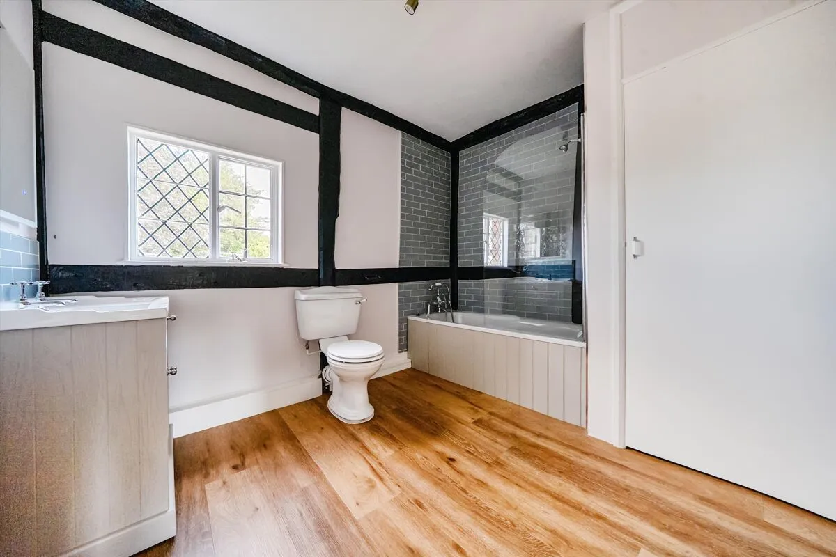 Bury End, Nuthampstead, SG8, photo 14