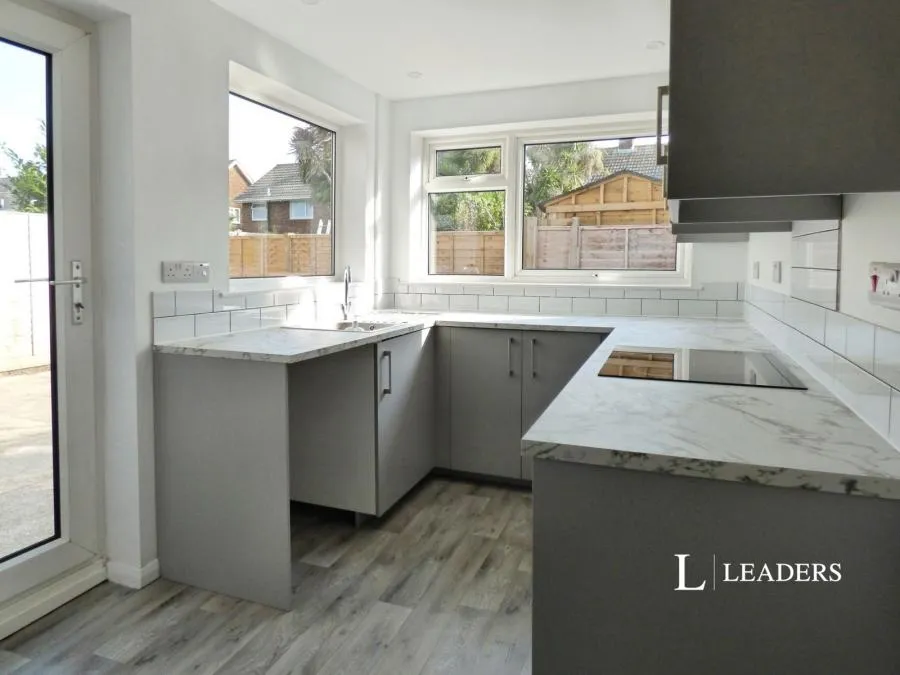 Henfield Close, Goring-by-Sea, BN12, photo 4