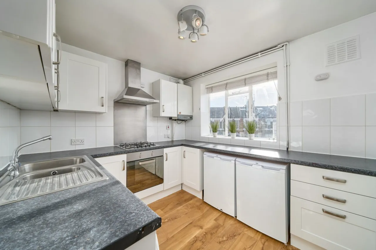 Lavender Hill, Clapham Junction, SW11, photo 4