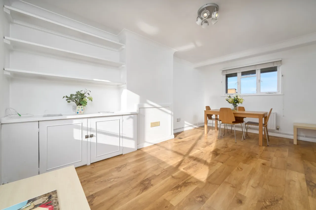 Lavender Hill, Clapham Junction, SW11, photo 5