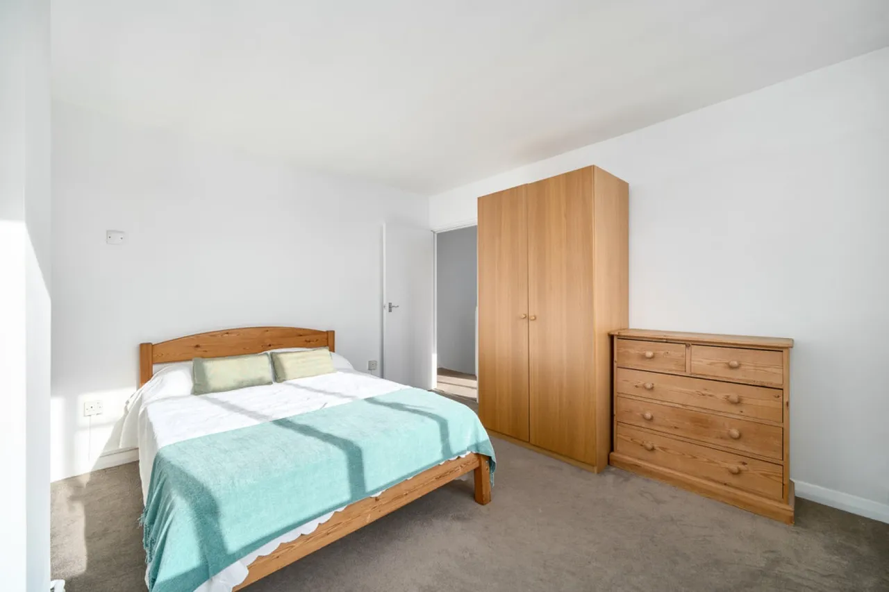 Lavender Hill, Clapham Junction, SW11, photo 8