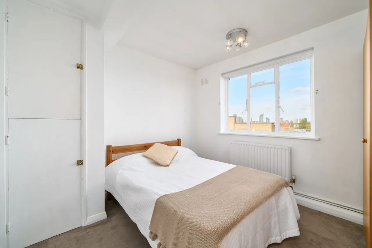 Lavender Hill, Clapham Junction, SW11, photo 2
