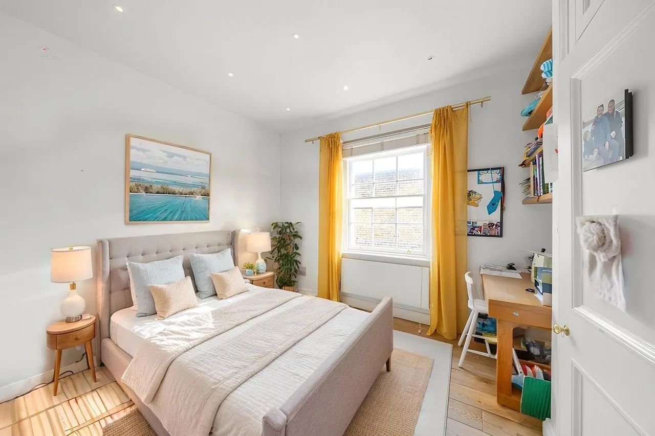 Warwick Square, Pimlico, SW1V, photo 9