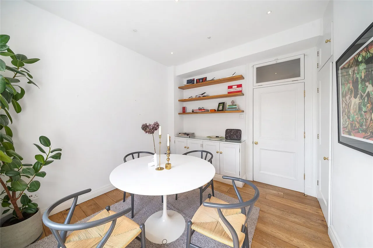 Warwick Square, Pimlico, SW1V, photo 6