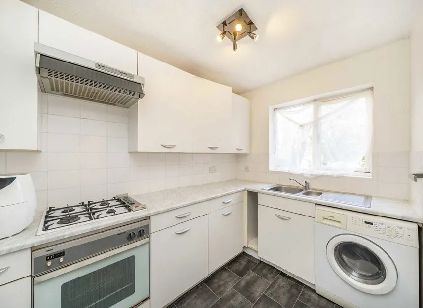 Kew Road, Kew, TW9, photo 3
