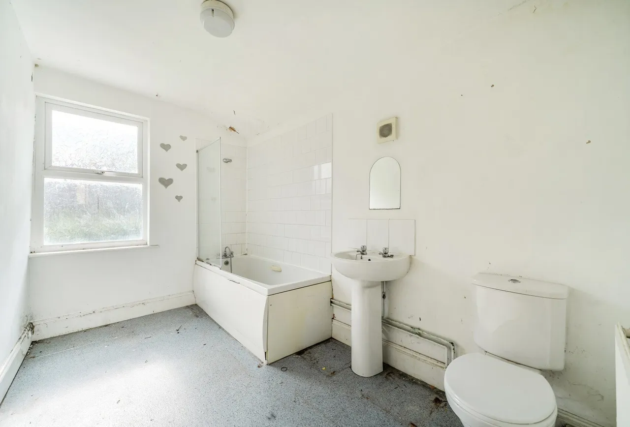 Cromwell Street, Gloucester, GL1 1RE, photo 13