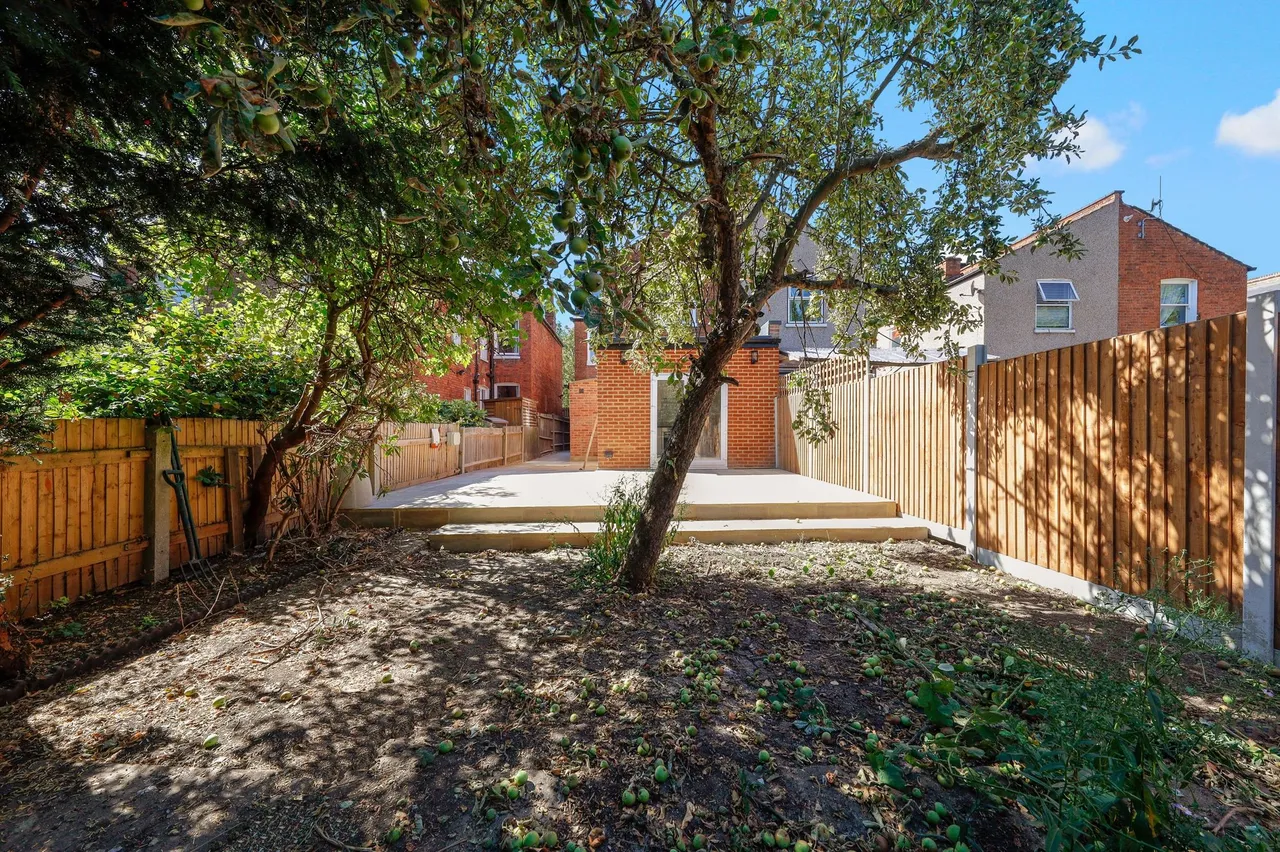 Olive Road, London, NW2, photo 15